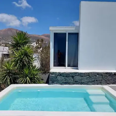 Amanecer 4 Holiday home